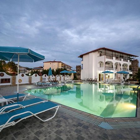 Estia Hotel フォルカ エクステリア 写真